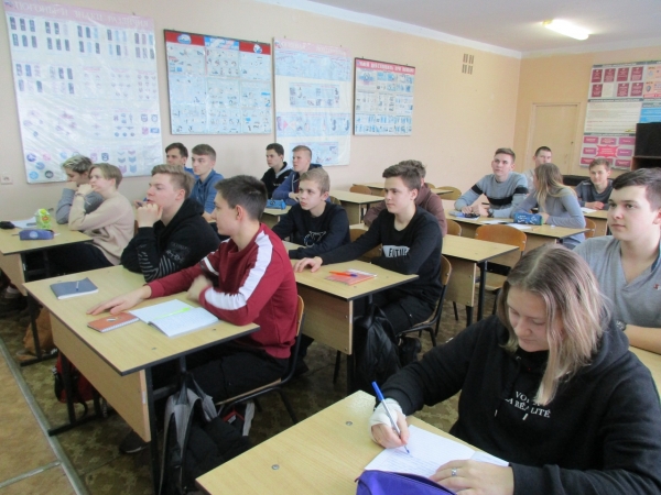 ПАМЯТИ ЖЕРТВ ХОЛОКОСТА